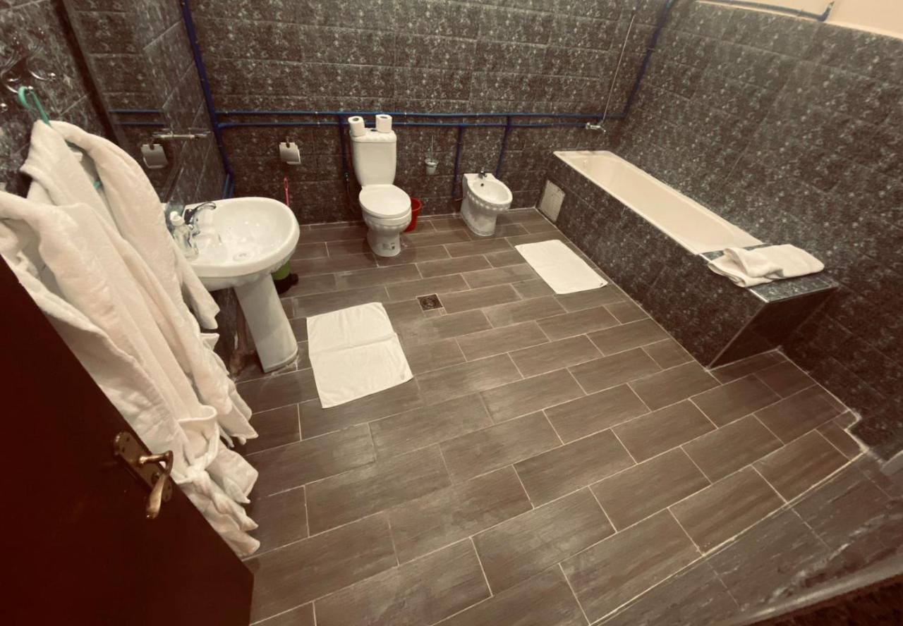 Hotel La Renaissance Tata Εξωτερικό φωτογραφία